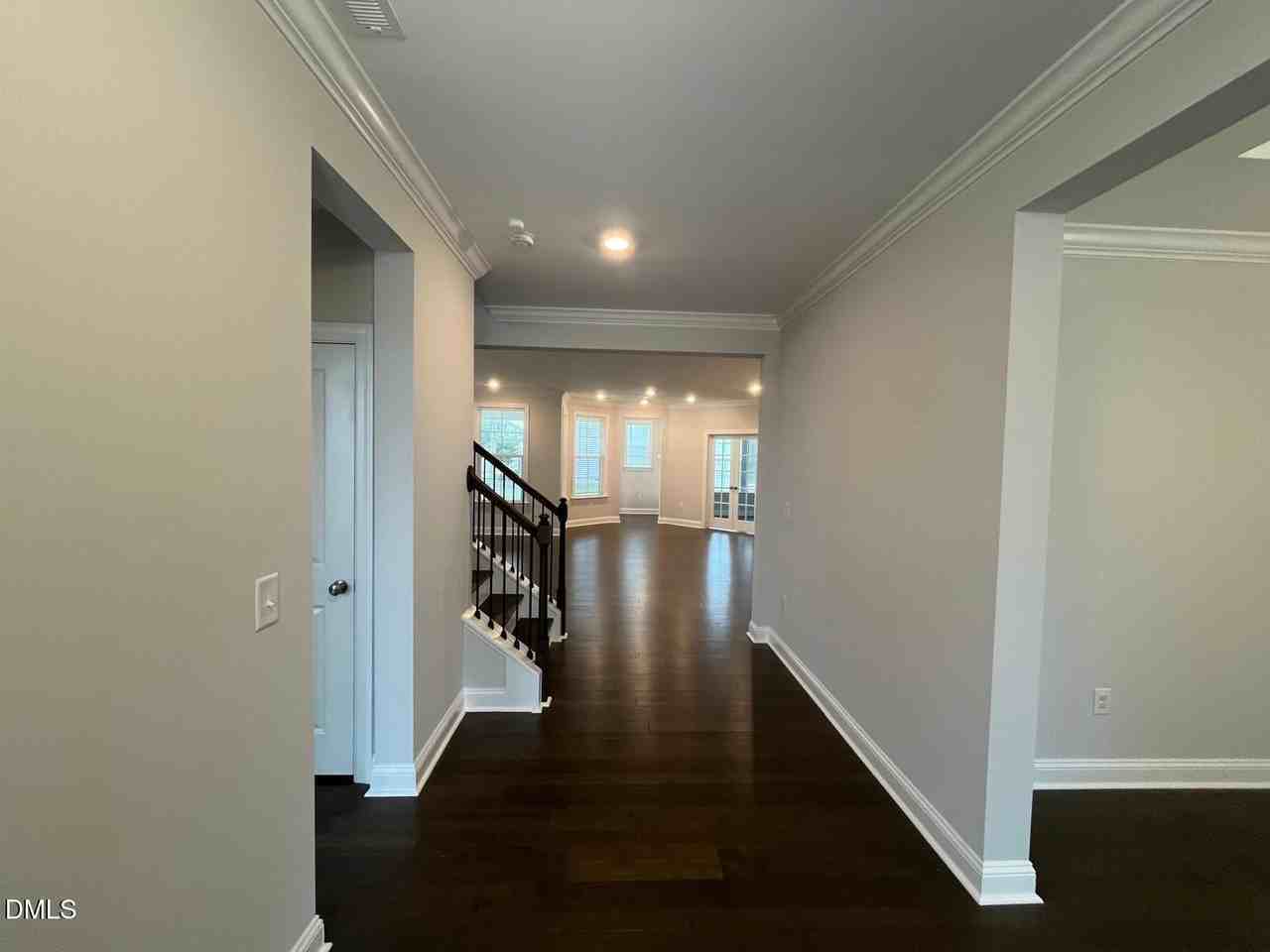 3011 Early Planting Ave - Photo 5 of 50
