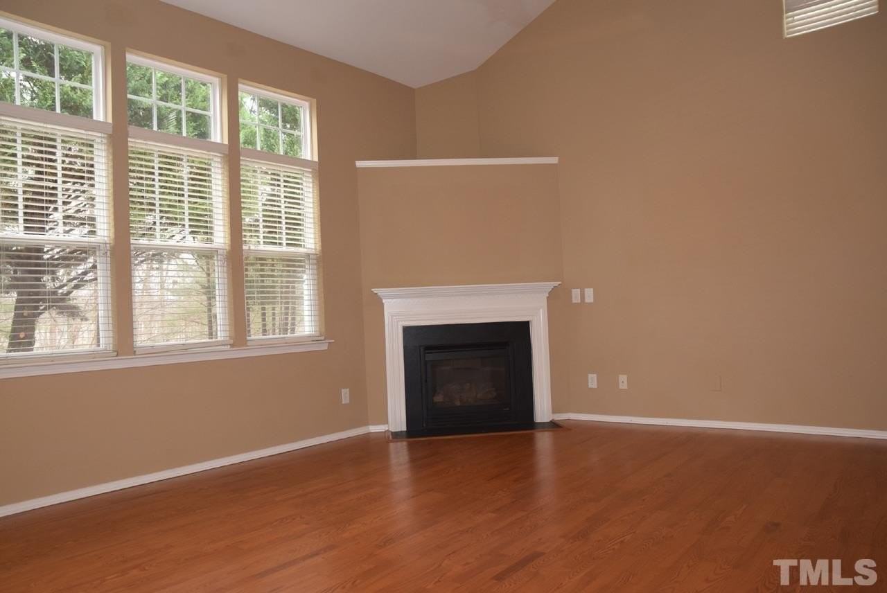 8224 Stone Cellar Dr - Photo 3 of 36