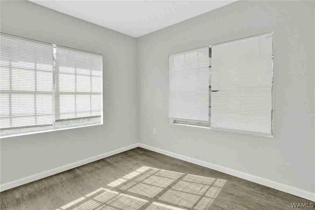 5201 Mulga Ave - Photo 5 of 23