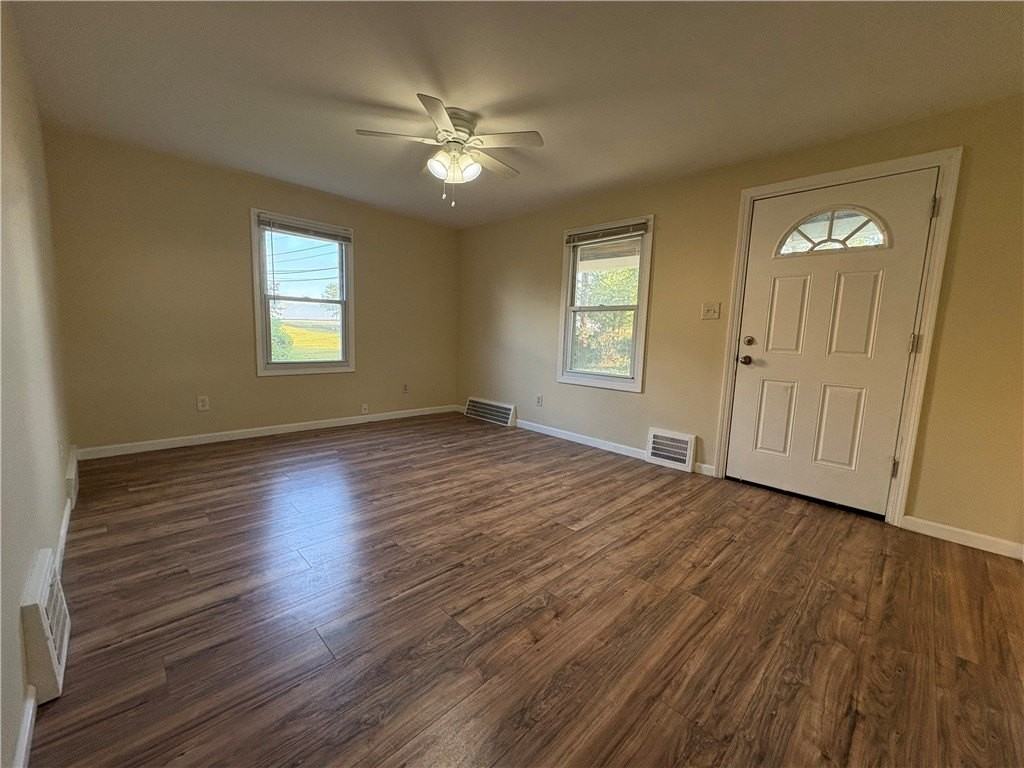 314 Fort Couch Rd - Photo 2 of 15
