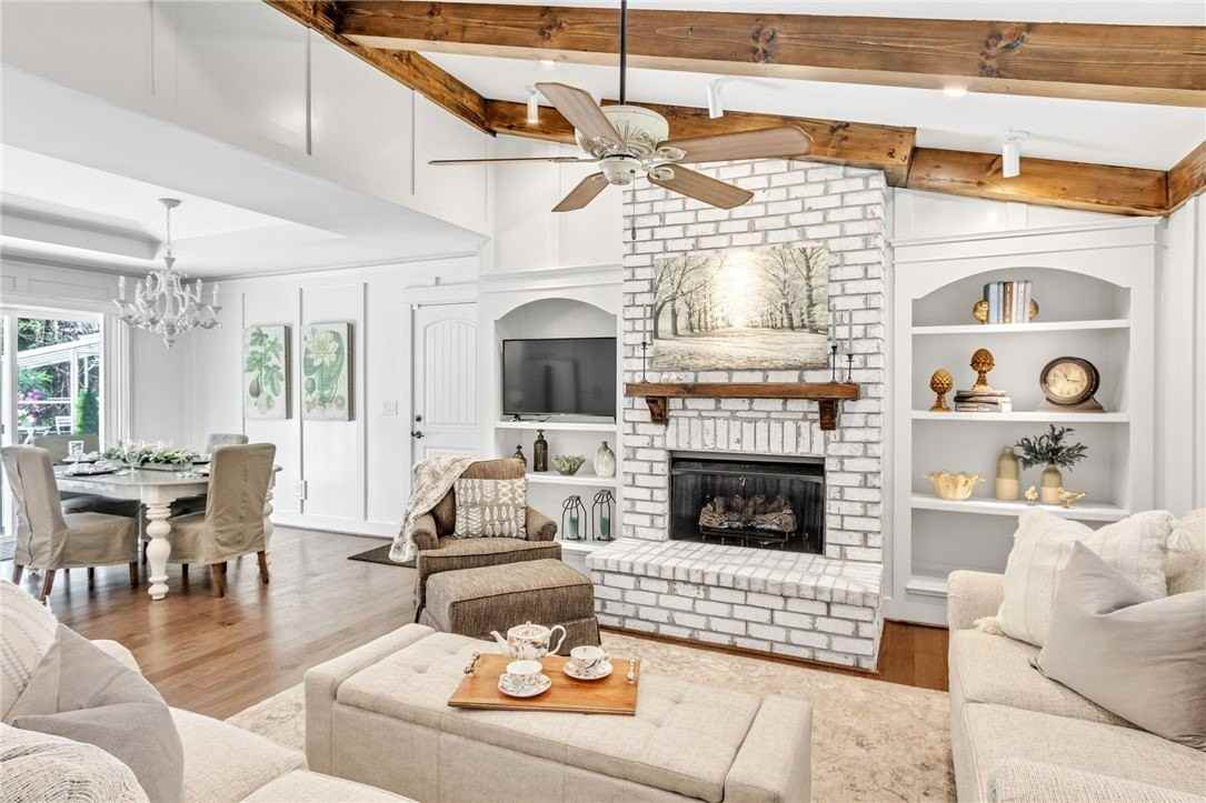 405 Playground Rd - Photo 6 of 37