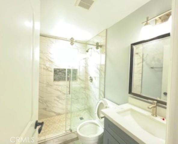 8611 Rio Dell St - Photo 2 of 8