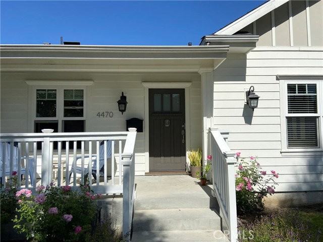 4470 Stansbury Ave - Photo 3 of 8