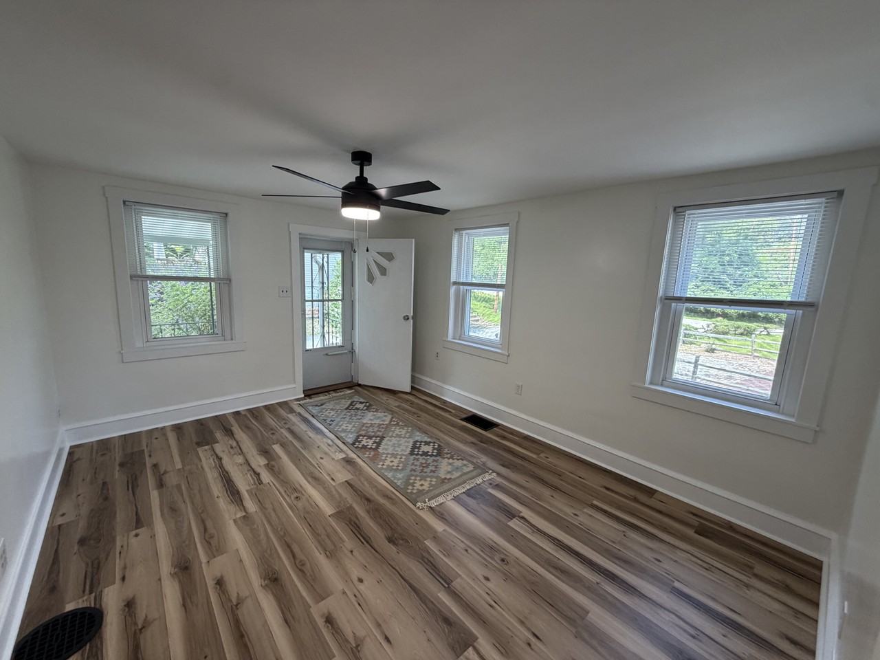 607 Tabak Ave #1 - Photo 7 of 37