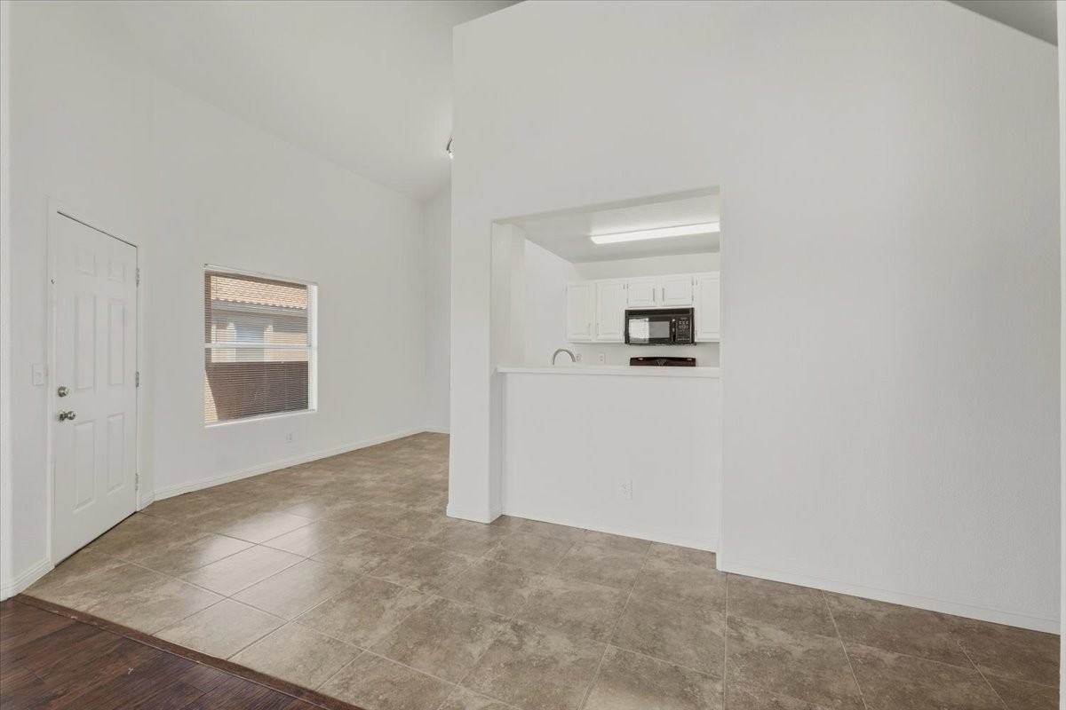 5125 W Reno Ave #1 - Photo 5 of 22