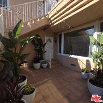 418 S Roxbury Dr - Photo 1 of 1