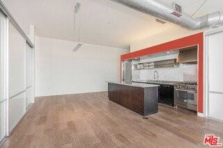 4080 Glencoe Ave #407 - Photo 5 of 8