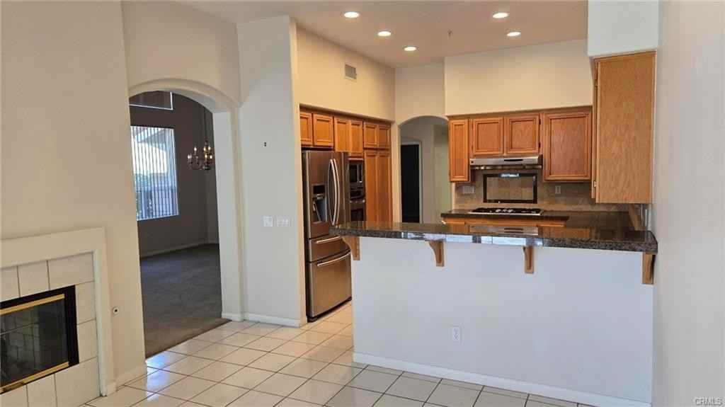 1520 Upland Hills Dr S - Photo 7 of 37
