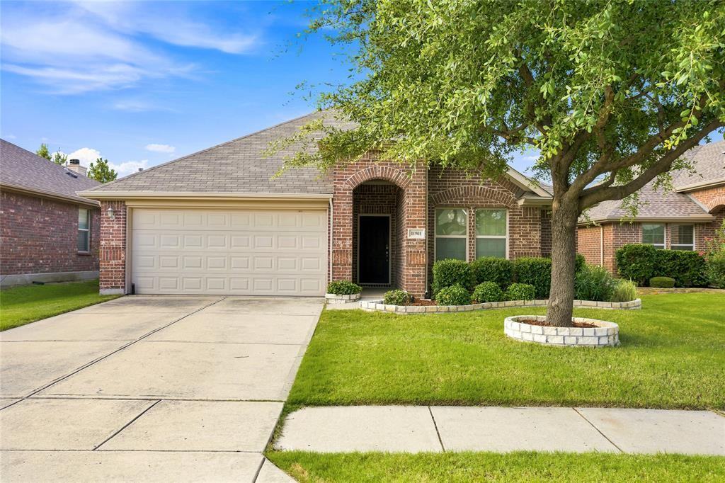 11901 Summer Springs Dr - Photo 2 of 39