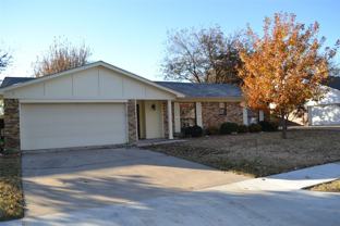 212 Gloria St - Photo 1 of 1