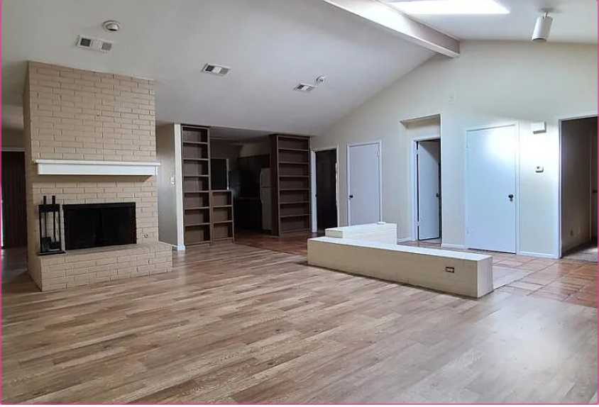 2509 Haynes Dr #B - Photo 2 of 6