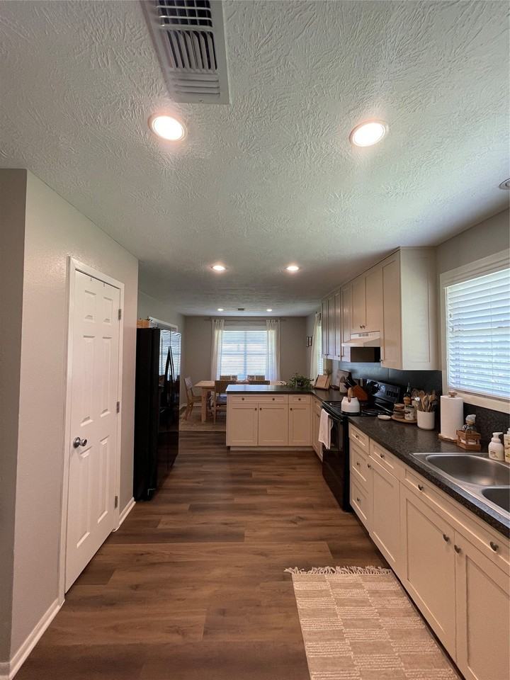 1150 N Berlin Rd - Photo 6 of 10