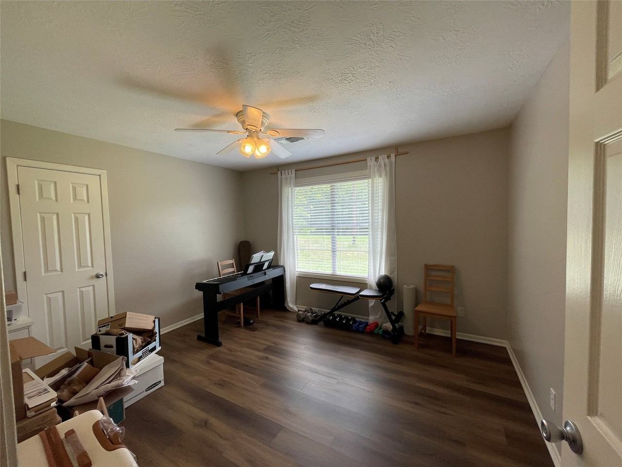 1150 N Berlin Rd - Photo 7 of 10