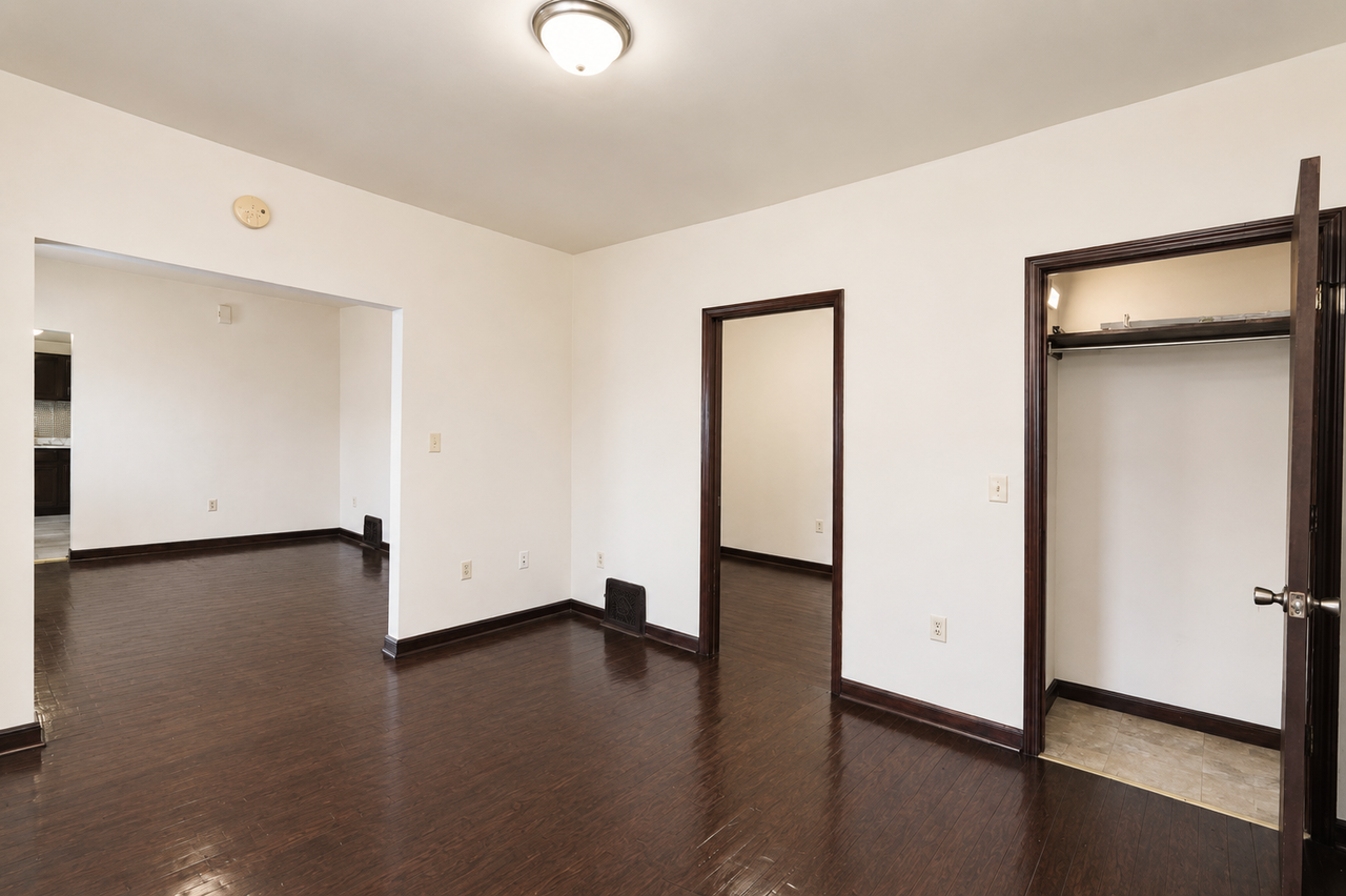 312 E North St - Photo 4 of 21
