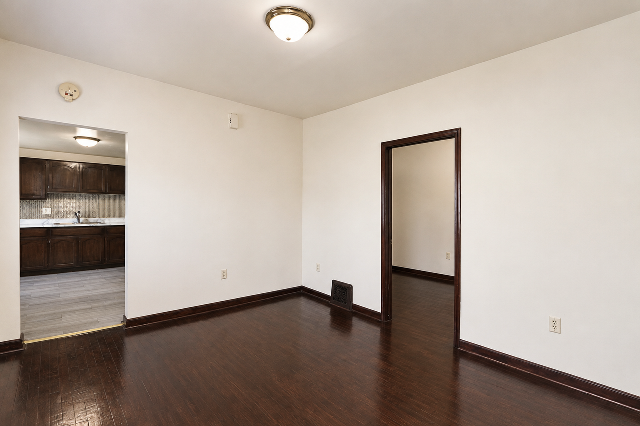 312 E North St - Photo 6 of 21
