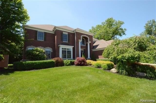 16217 Johnson Creek Dr - Photo 2 of 50