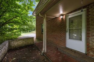 131 Captain Ave #4 - Photo 1 of 1
