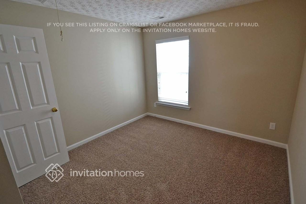 268 Topaz Dr - Photo 5 of 9