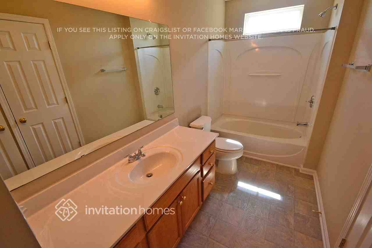 268 Topaz Dr - Photo 6 of 9