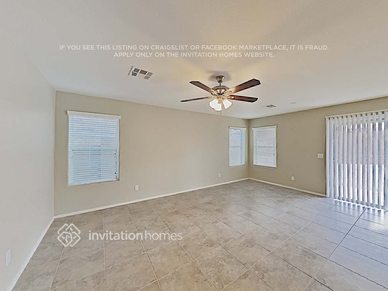1425 E Lakeview Dr - Photo 4 of 18