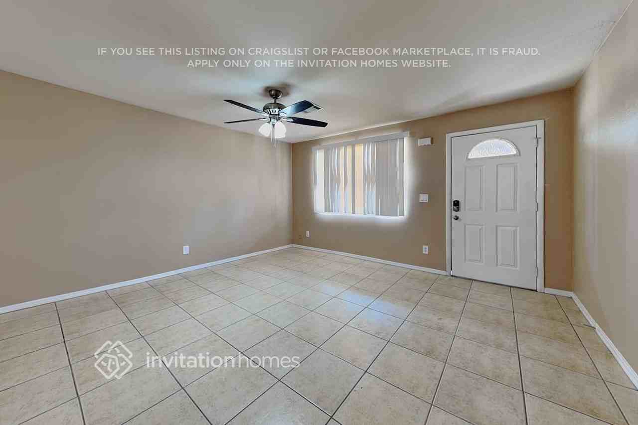 18042 N Villa Rita Dr - Photo 3 of 19