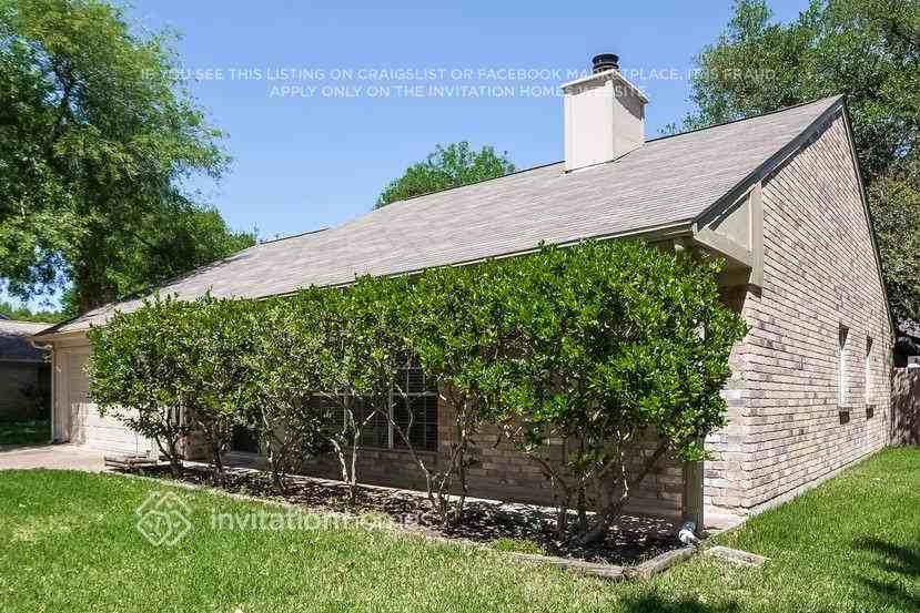 22614 Powell House Ln - Photo 2 of 27