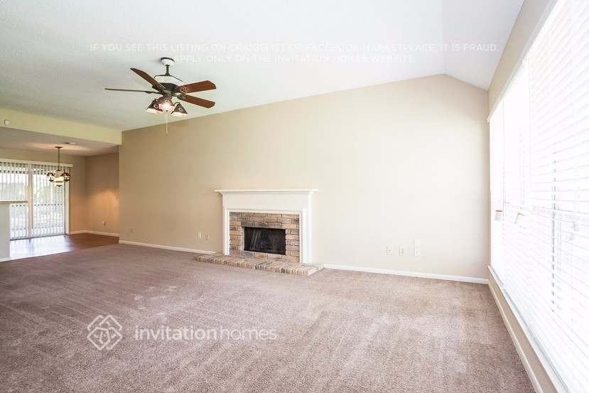 22614 Powell House Ln - Photo 6 of 27