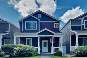 featured image of 7629 Columbia Way Ne