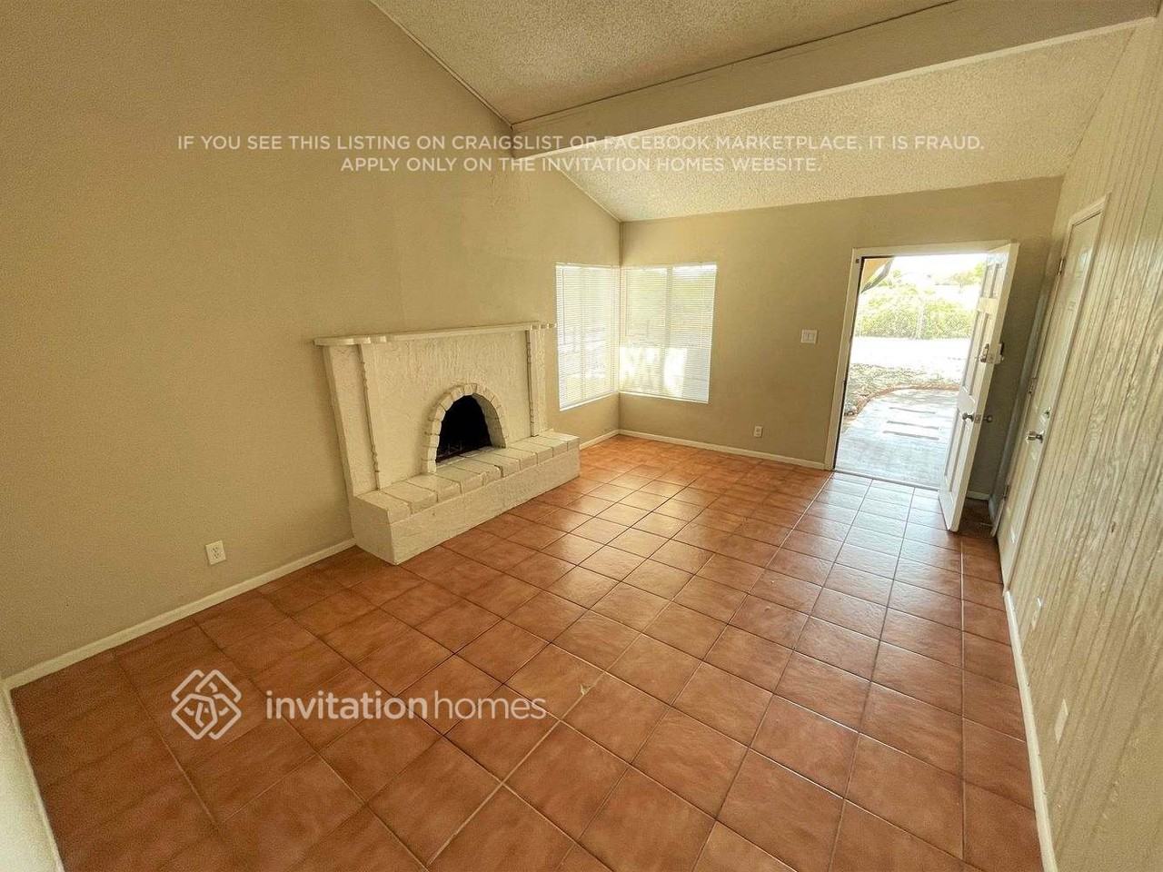 6108 N 71st Dr - Photo 2 of 12