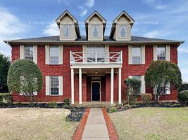 featured image of 3302 Hunter Cove Dr