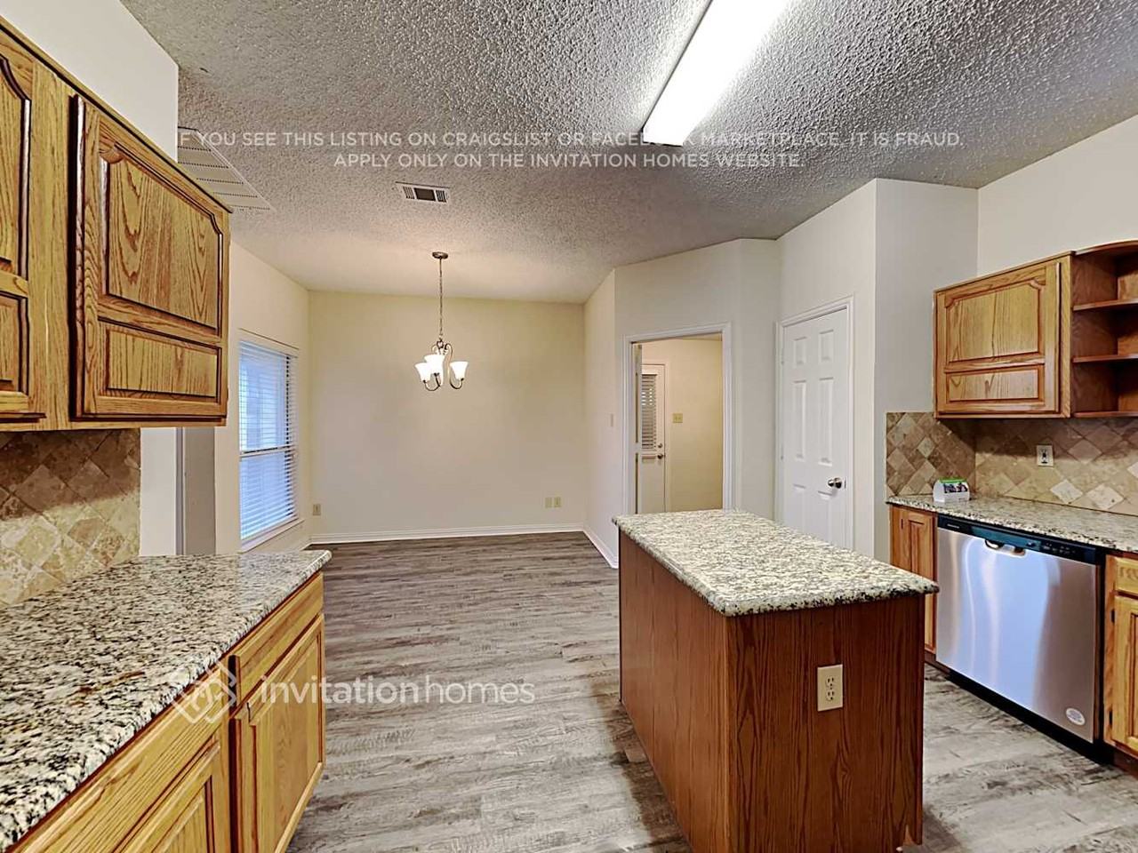 3302 Hunter Cove Dr - Photo 7 of 22