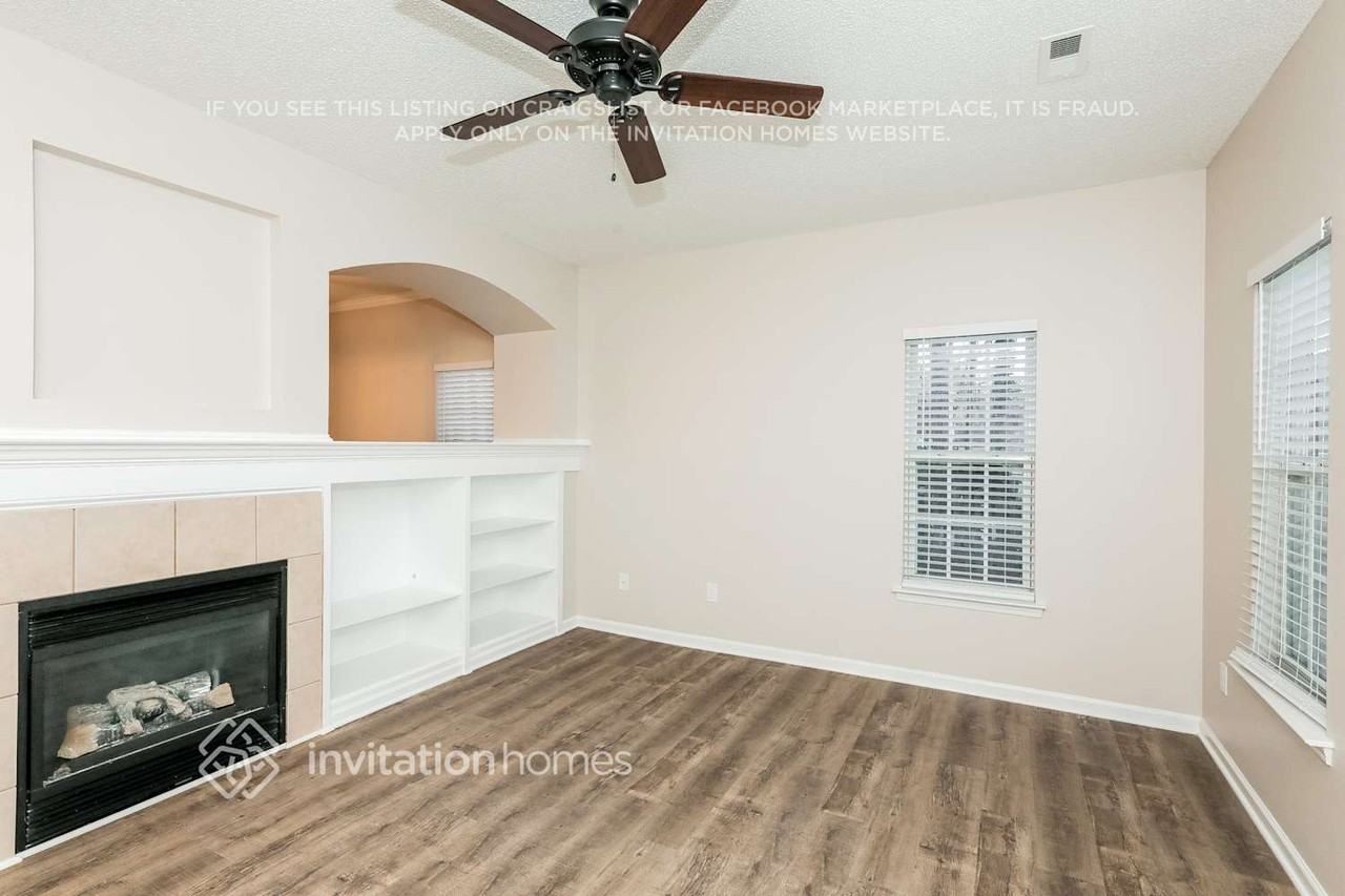 7140 Duchamp Dr - Photo 3 of 16