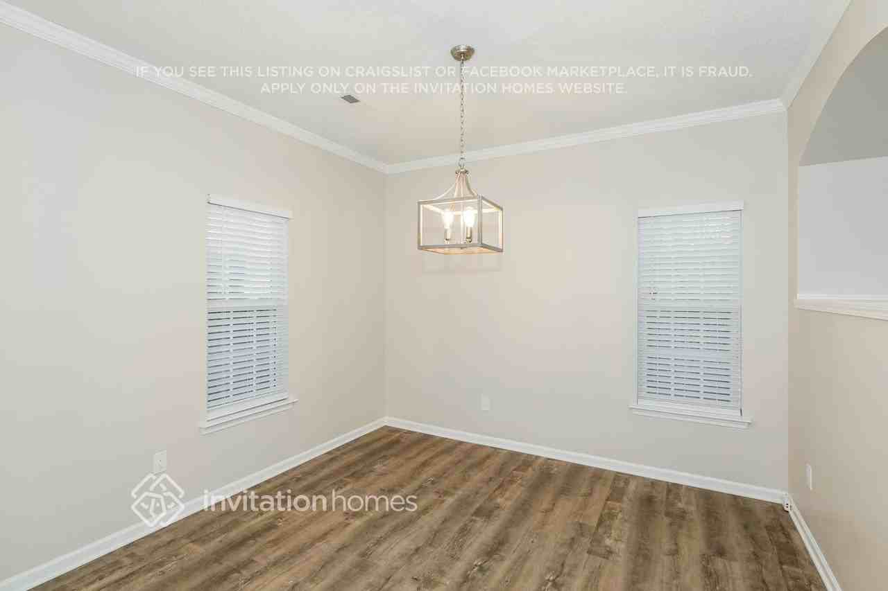 7140 Duchamp Dr - Photo 4 of 16