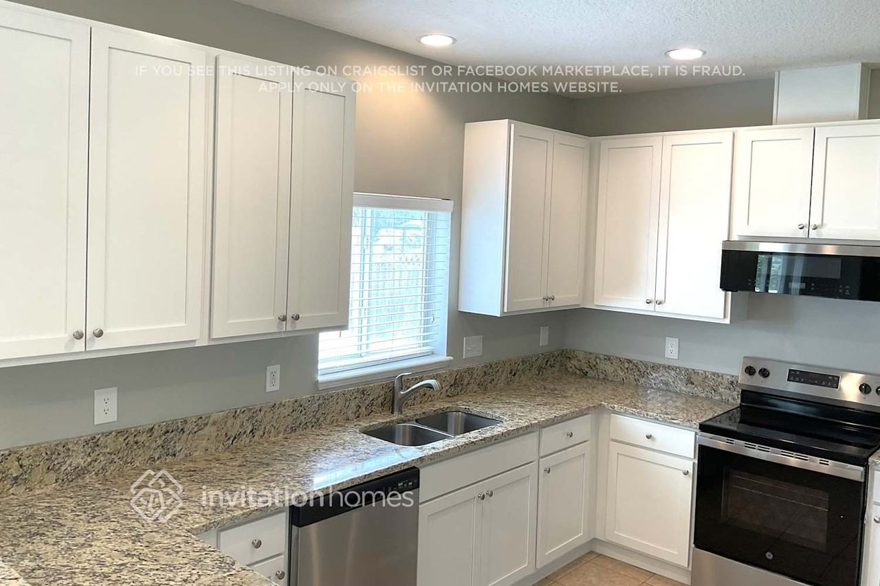 1729 Windover Pl - Photo 4 of 15