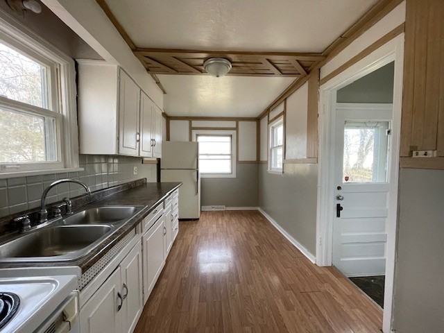 3009 Prast Blvd #1 - Photo 4 of 16