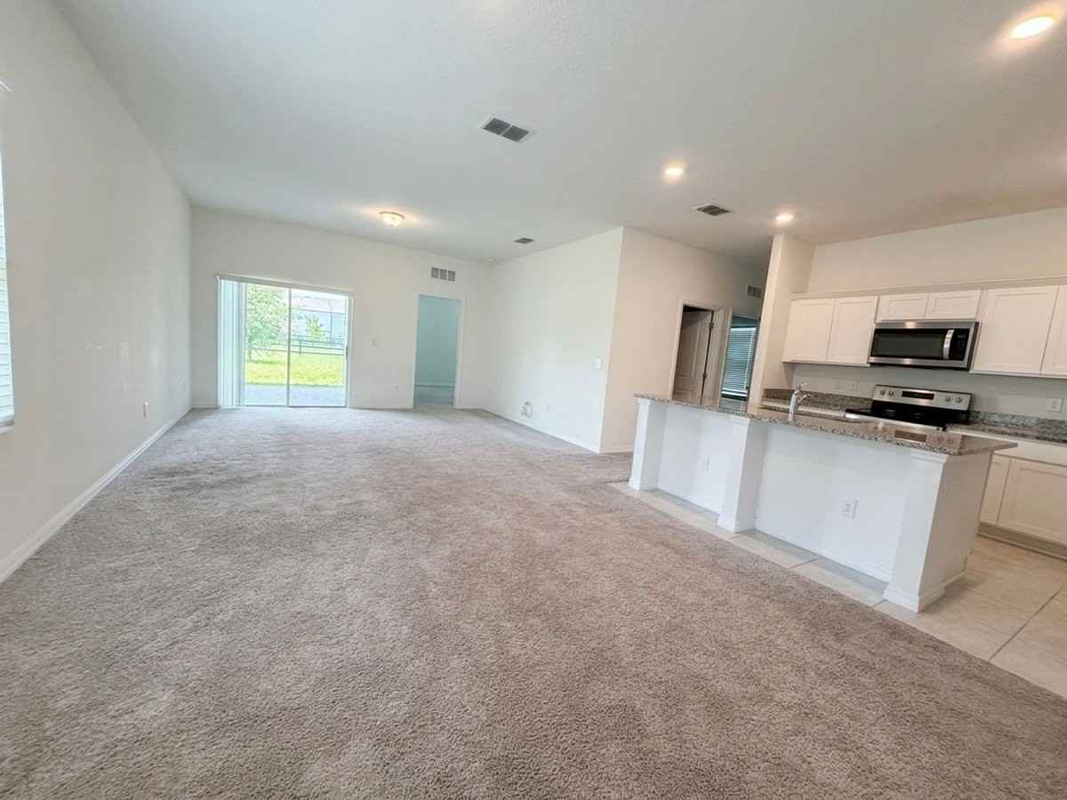 5853 Bullock Pl - Photo 7 of 25