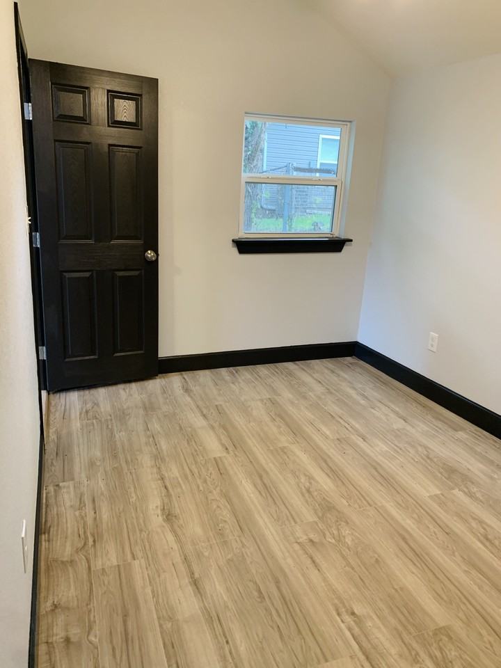 1511 W 1st St #ADU - Photo 7 of 18