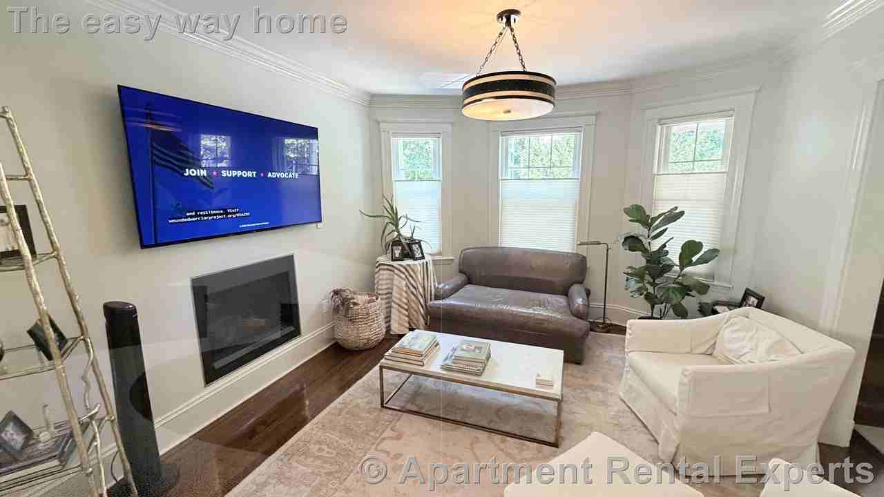 145 Larch Rd #1 - Photo 4 of 21