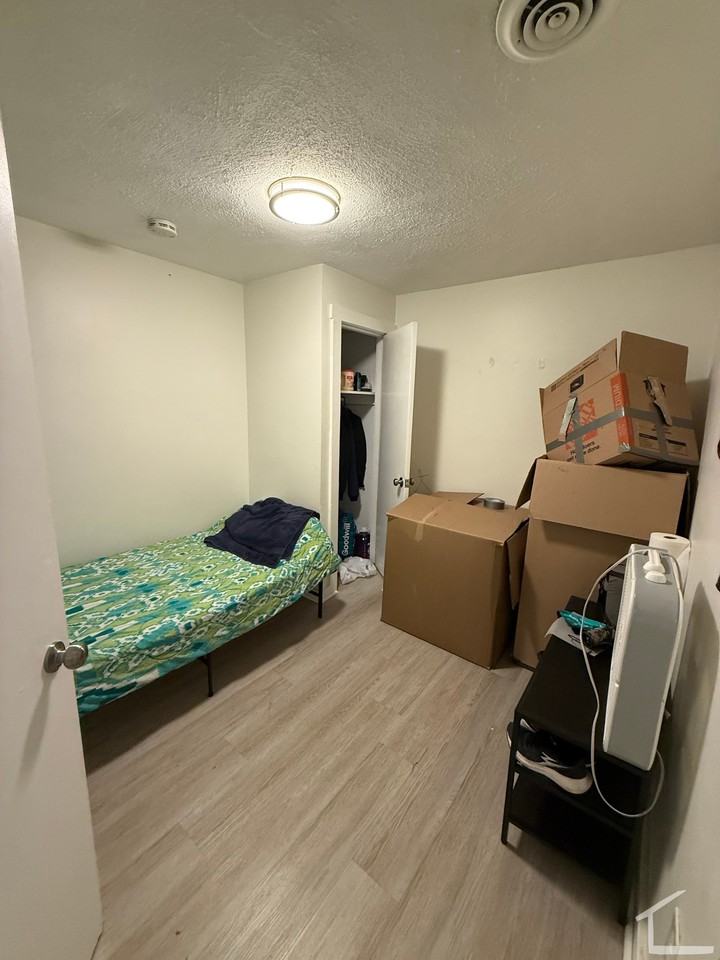 Cambridge St #2 - Photo 6 of 22