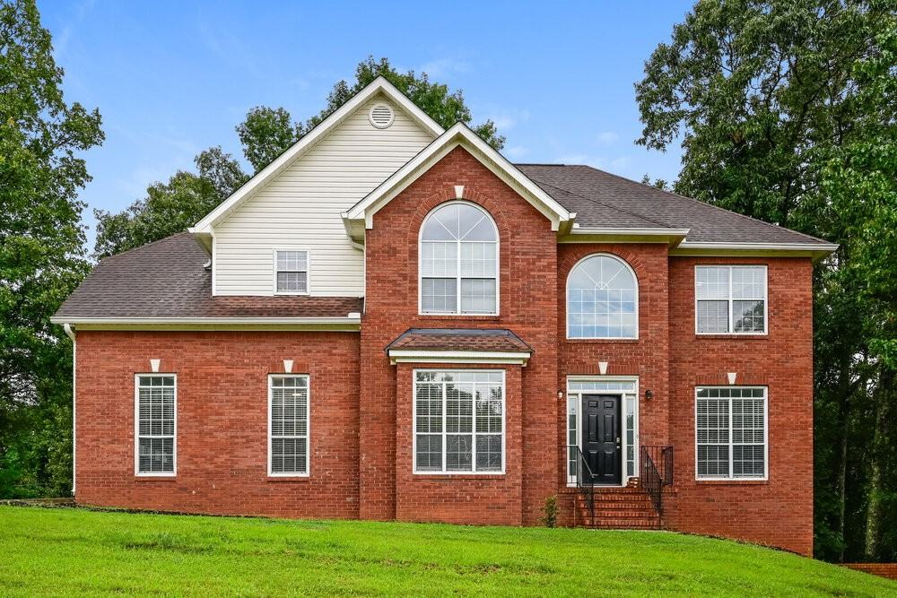 135 Stratmore Pl
