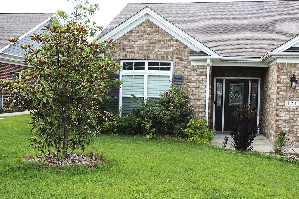 124 Old Station Rd #1 - Photo 7 of 38