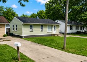 featured image of 15434 Oldham St #1