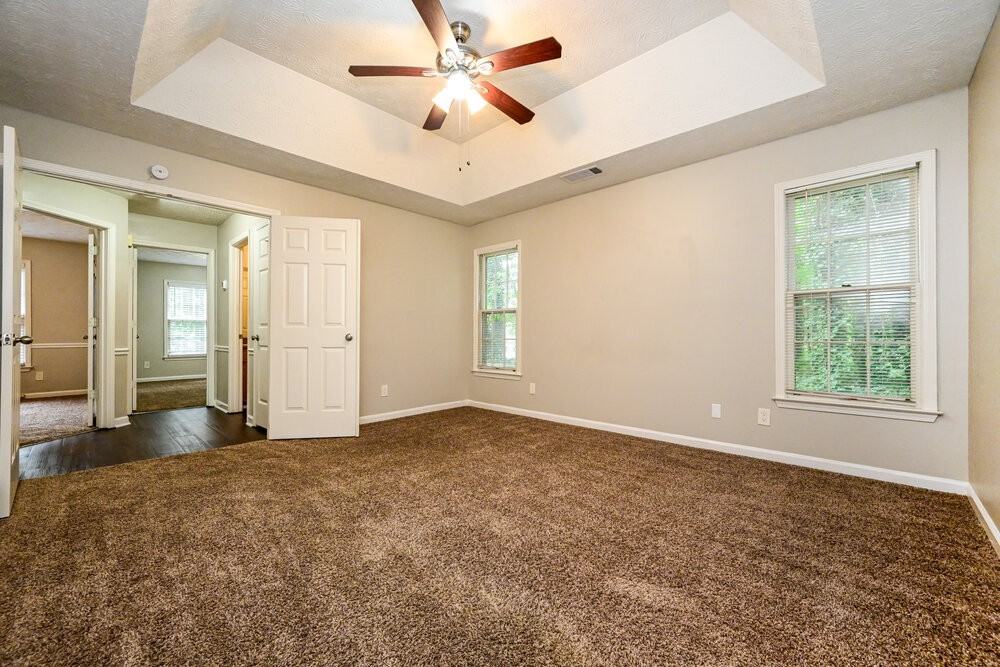 1204 Garden Path Se - Photo 7 of 16