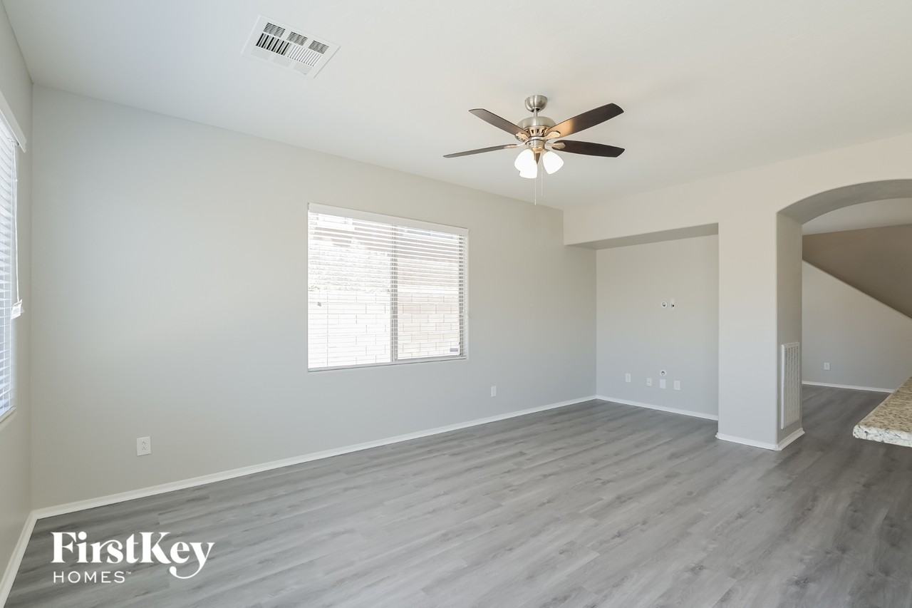 8932 Bandinella Ave - Photo 3 of 15
