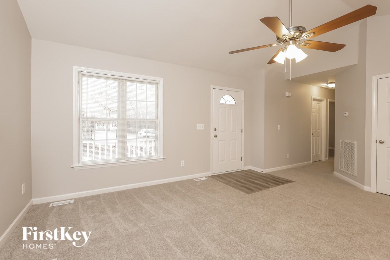 30 Eagle Stone Rdg - Photo 3 of 14