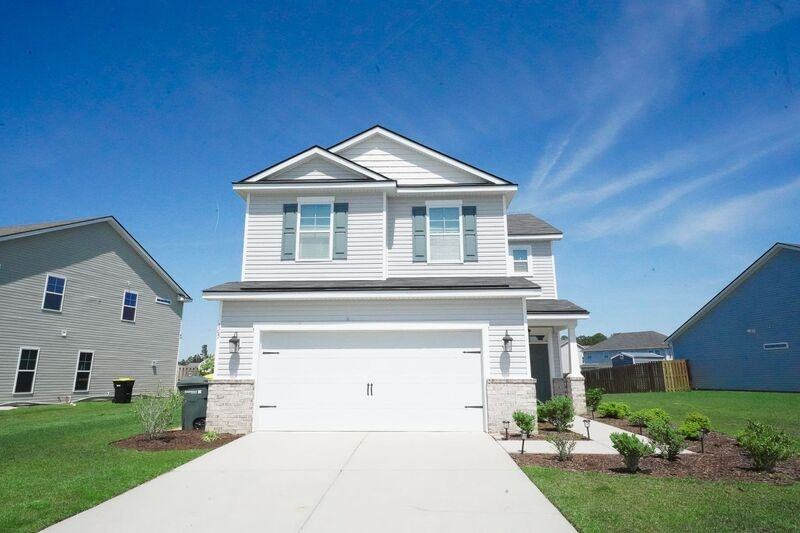165 Greyfield Cir - Photo 3 of 43