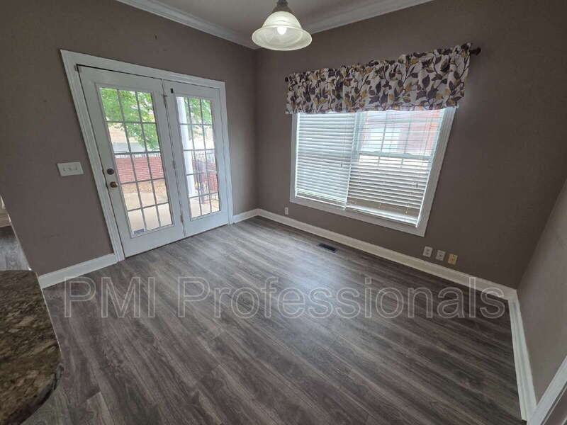 3606 Geneva Dr - Photo 3 of 20