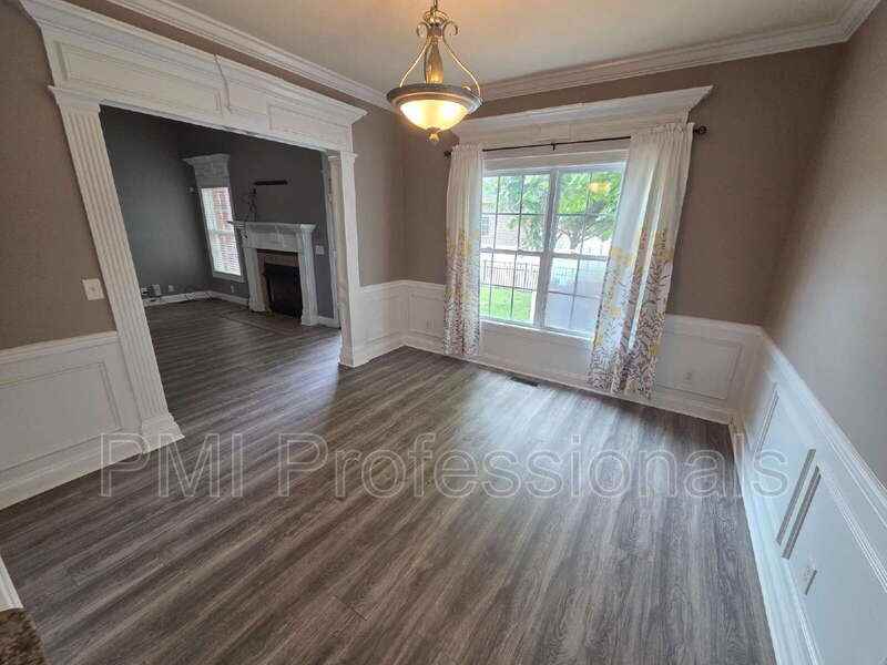 3606 Geneva Dr - Photo 6 of 20