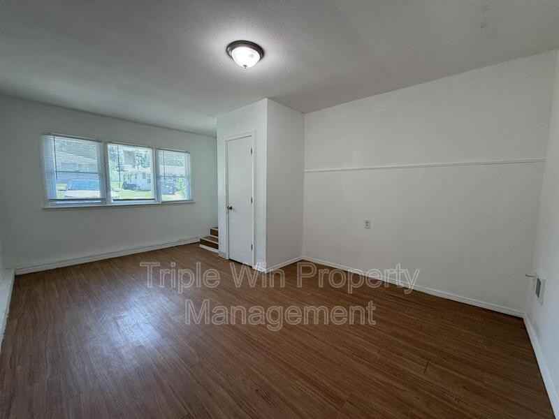6801 Knoll Ave - Photo 6 of 24