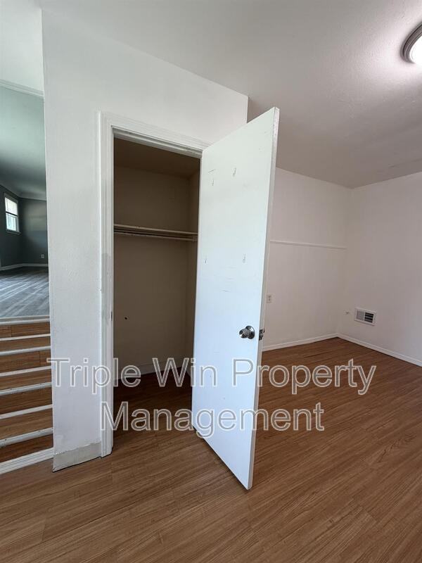 6801 Knoll Ave - Photo 7 of 24